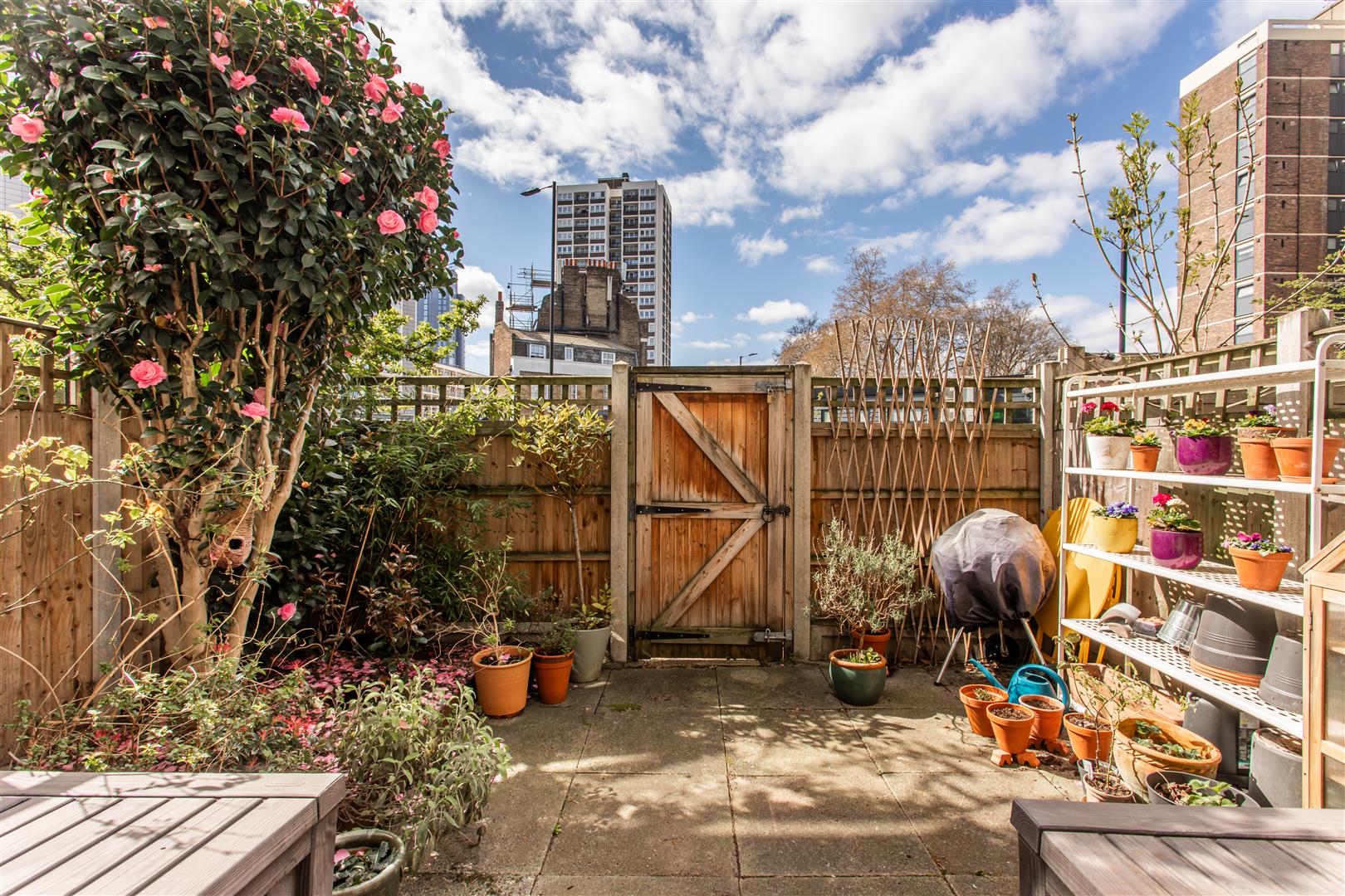 2 bed property in St. John's Estate, Shoreditch